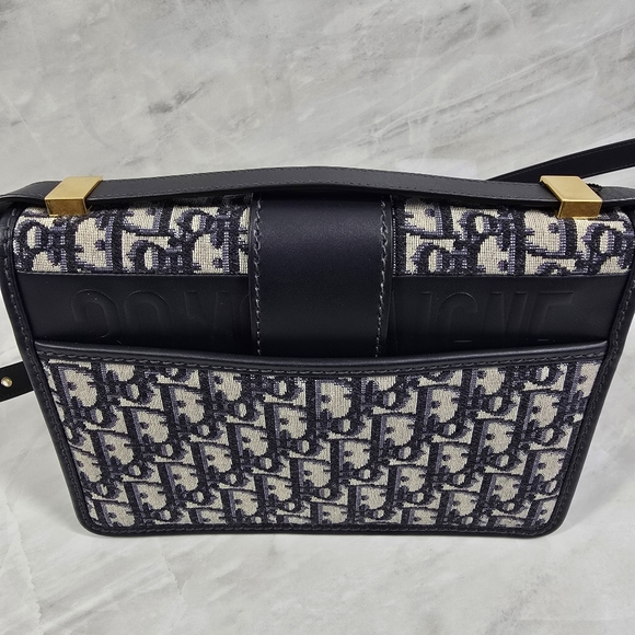 Dior Blue and Gold 30 Montaigne Bag - Picture 8 of 16